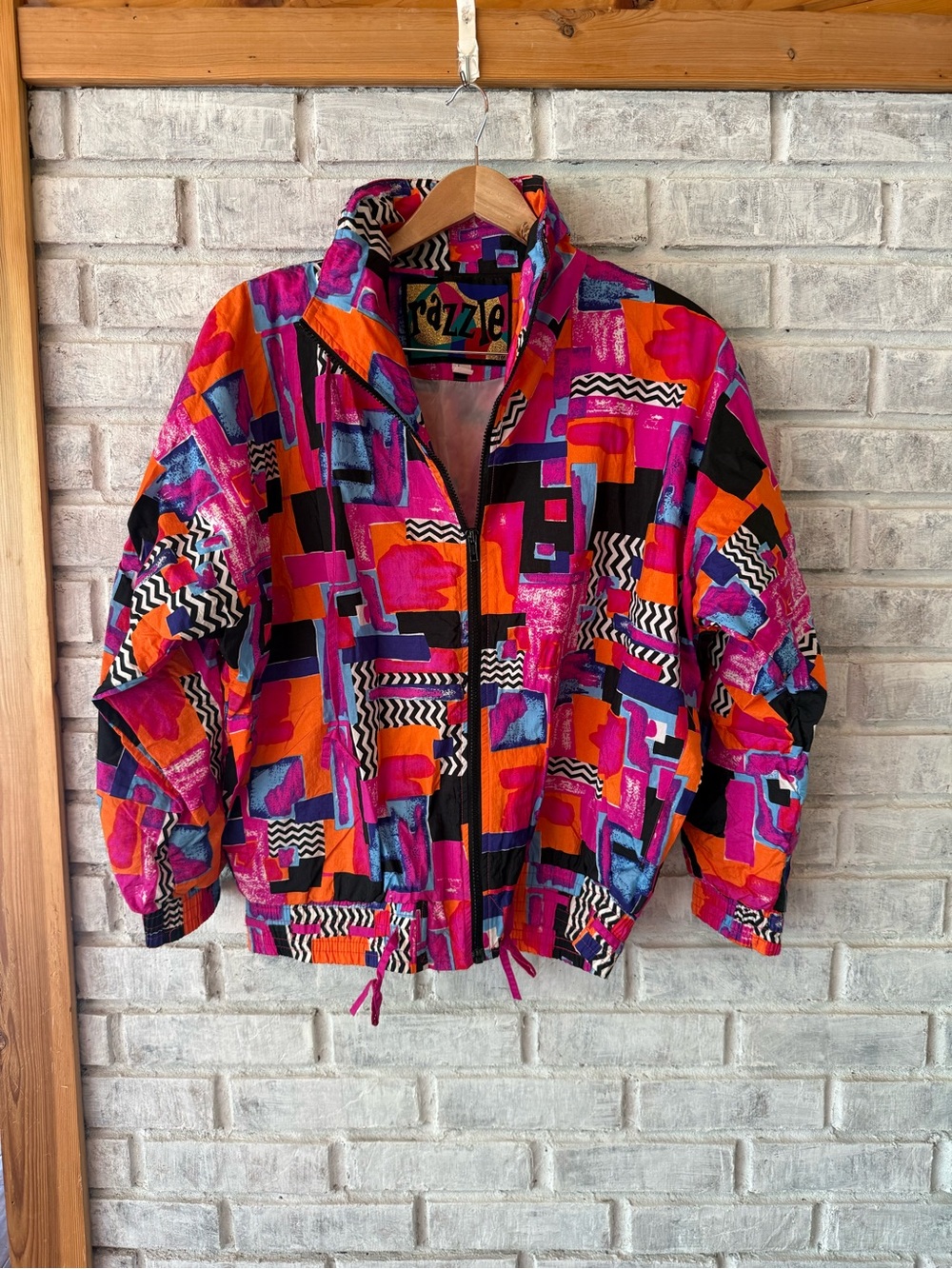 Colorful Geometric Windbreaker Jacket - Pink/Orange/Black #80s #90s #vintage